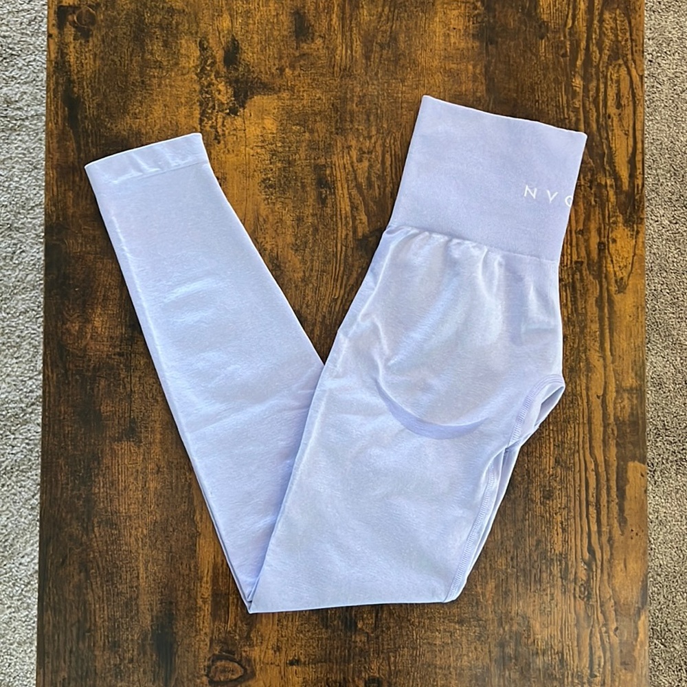 XS NVGTN Periwinkle Contour Seamless Leggings